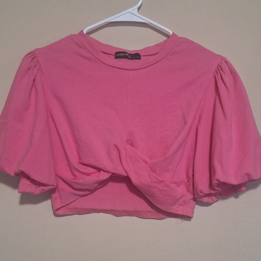 Trendy Pink Puff Sleeve Crop Top